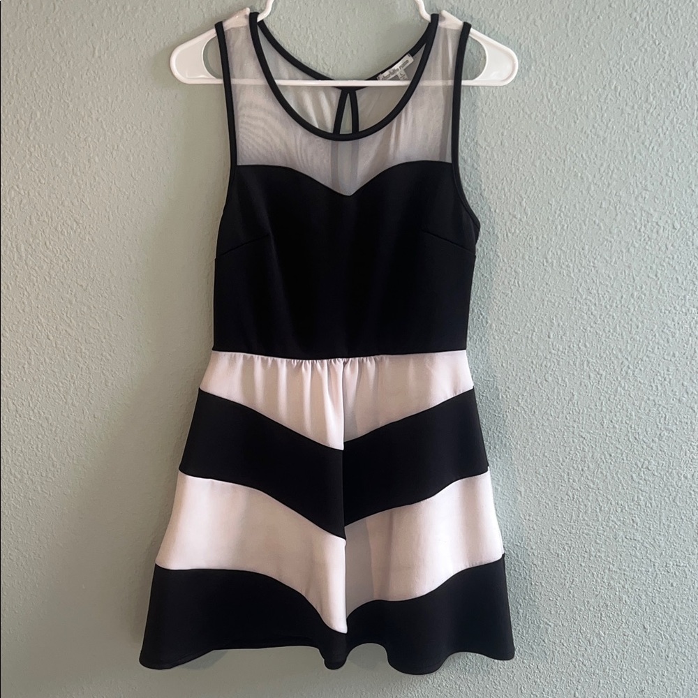 Charlotte Russe Black and White Sleeveless Dress